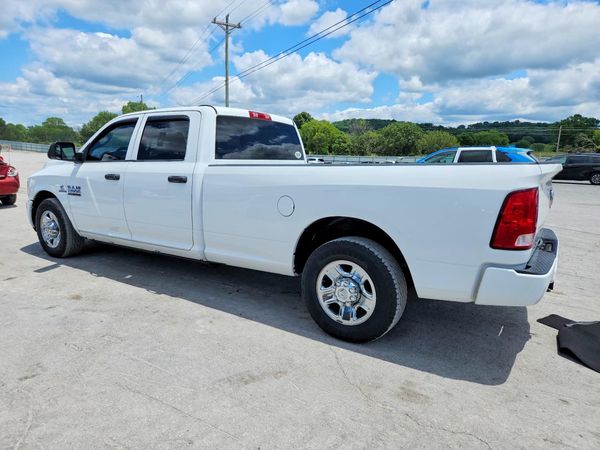 2013 RAM 2500 ST CREW CAB 4X2