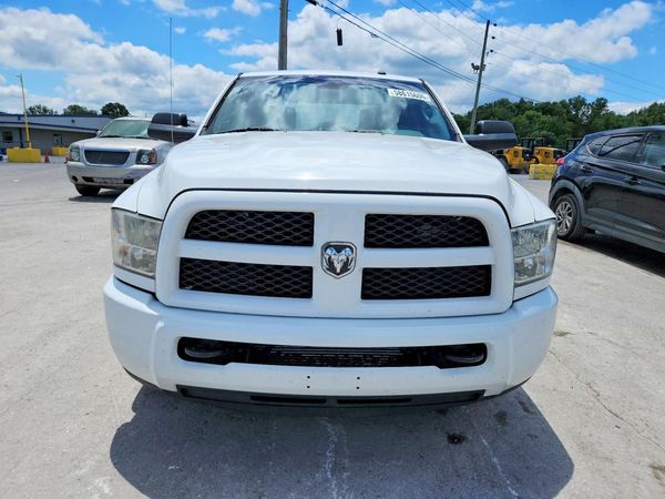 2013 RAM 2500 ST CREW CAB 4X2