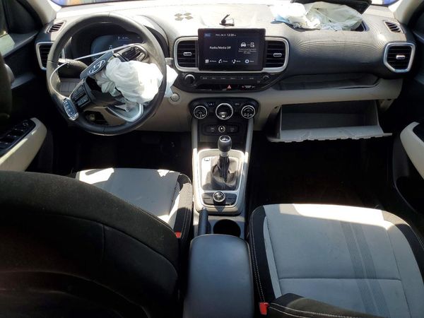 2024 HYUNDAI VENUE SEL / Limited