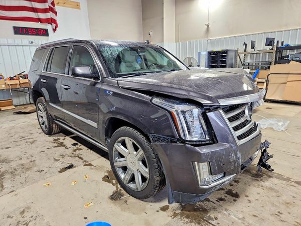 2015 CADILLAC ESCALADE Premium