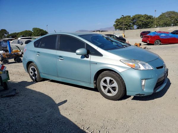 2012 TOYOTA PRIUS