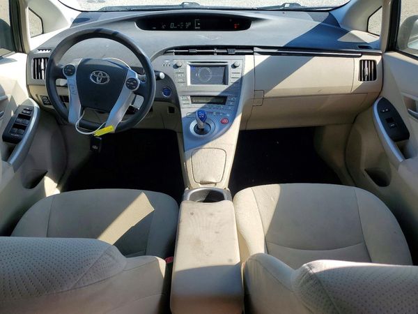 2012 TOYOTA PRIUS