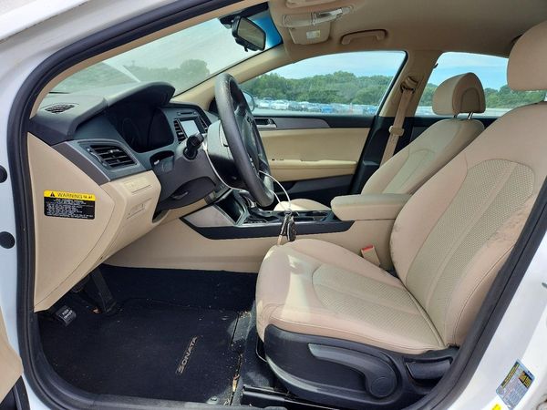 2017 HYUNDAI SONATA SE, Eco