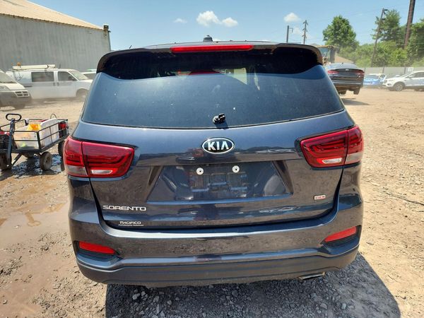 2019 KIA SORENTO