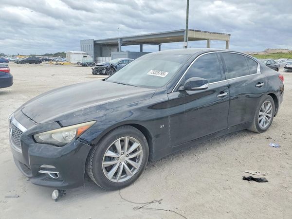 2015 INFINITI Q50