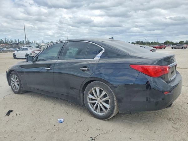 2015 INFINITI Q50