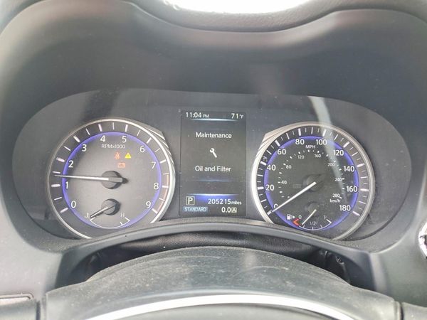 2015 INFINITI Q50