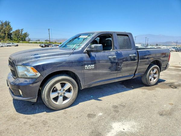 2015 RAM 1500 ST