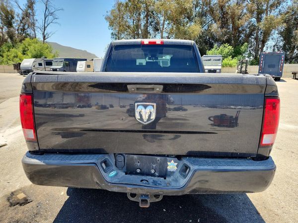 2015 RAM 1500 ST