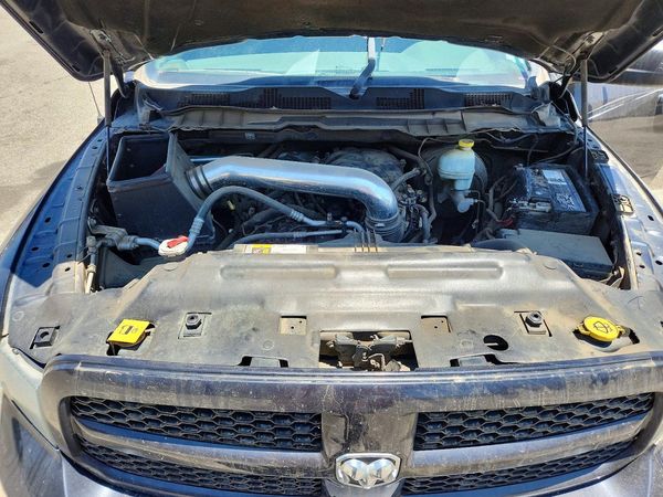 2015 RAM 1500 ST