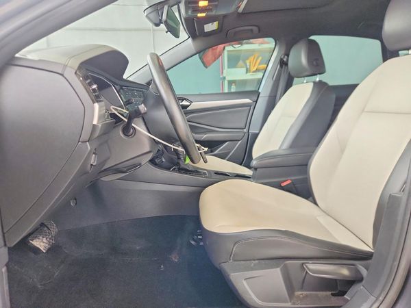 2020 VOLKSWAGEN JETTA S, SE, R-Line — DENT