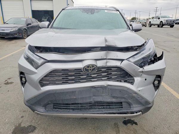 2022 TOYOTA RAV4 Limited