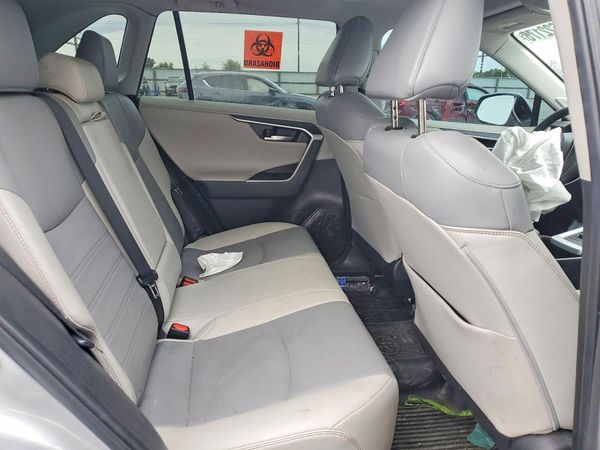 2022 TOYOTA RAV4 Limited