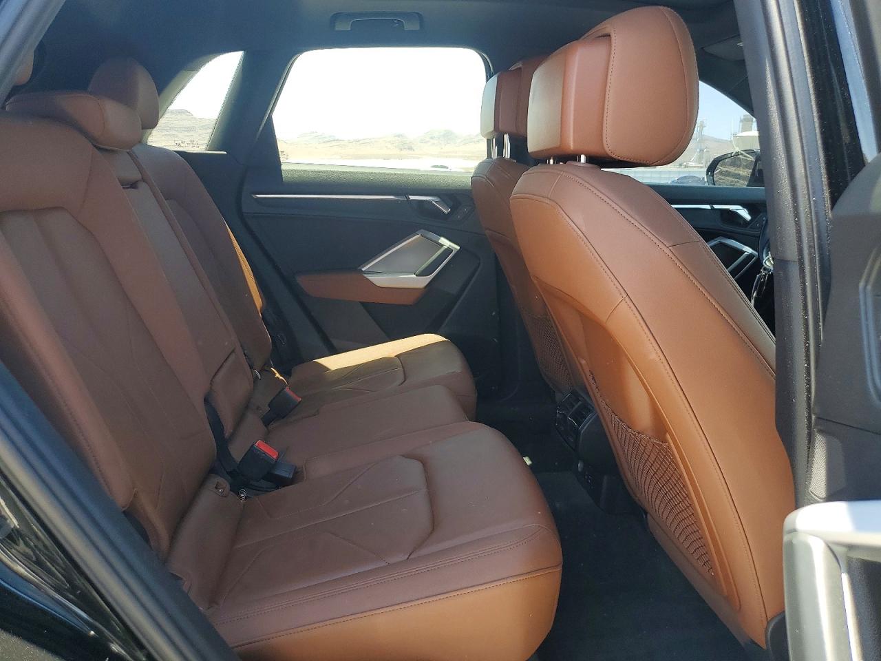 2020 AUDI Q3 S Line quattro Premium