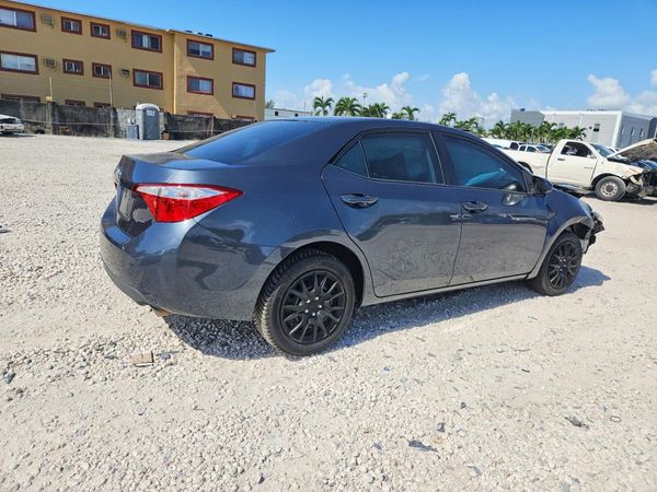 2016 TOYOTA COROLLA
