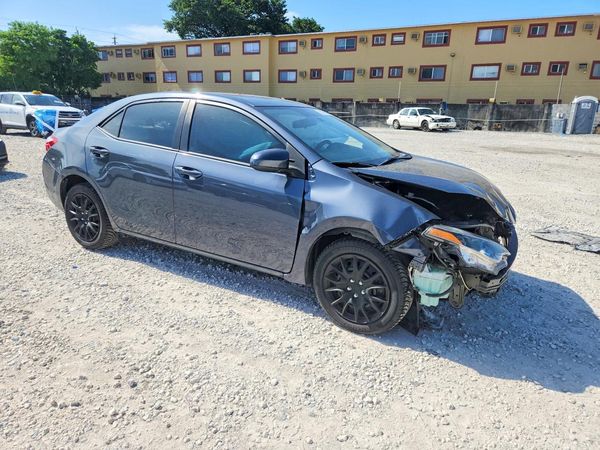 2016 TOYOTA COROLLA