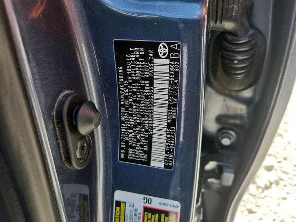 2016 TOYOTA COROLLA