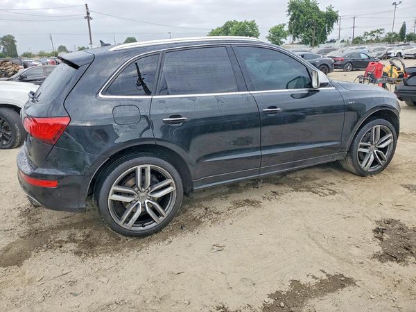 2016 AUDI SQ5 quattro Premium Plus