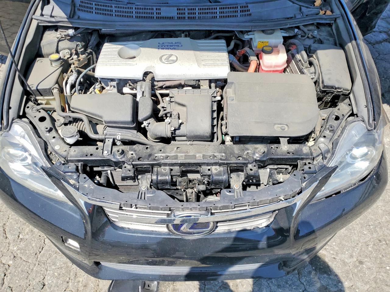 2013 LEXUS CT 200h