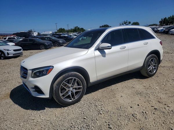 2017 MERCEDES-BENZ GLC GLC300 Base-4M