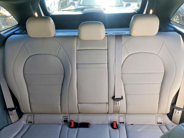 2017 MERCEDES-BENZ GLC GLC300 Base-4M