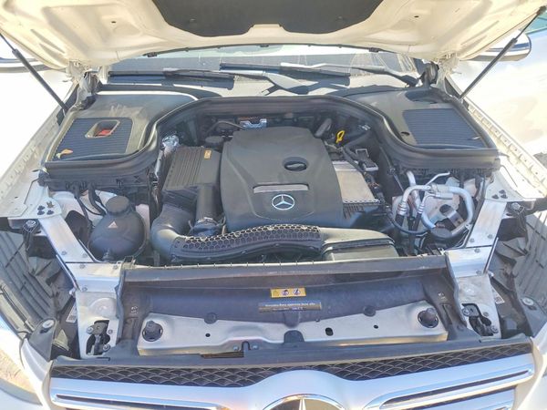 2017 MERCEDES-BENZ GLC GLC300 Base-4M