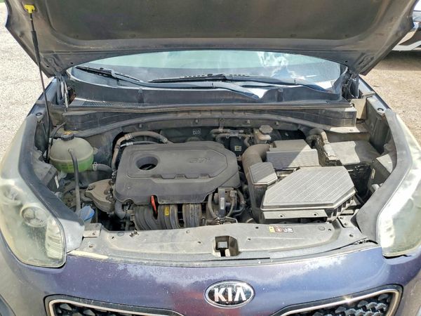 2017 KIA SPORTAGE LX