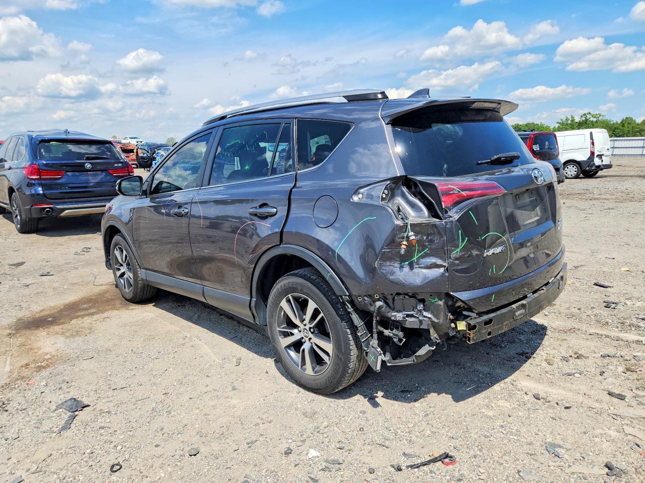 2018 TOYOTA RAV4 Adventure/XLE
