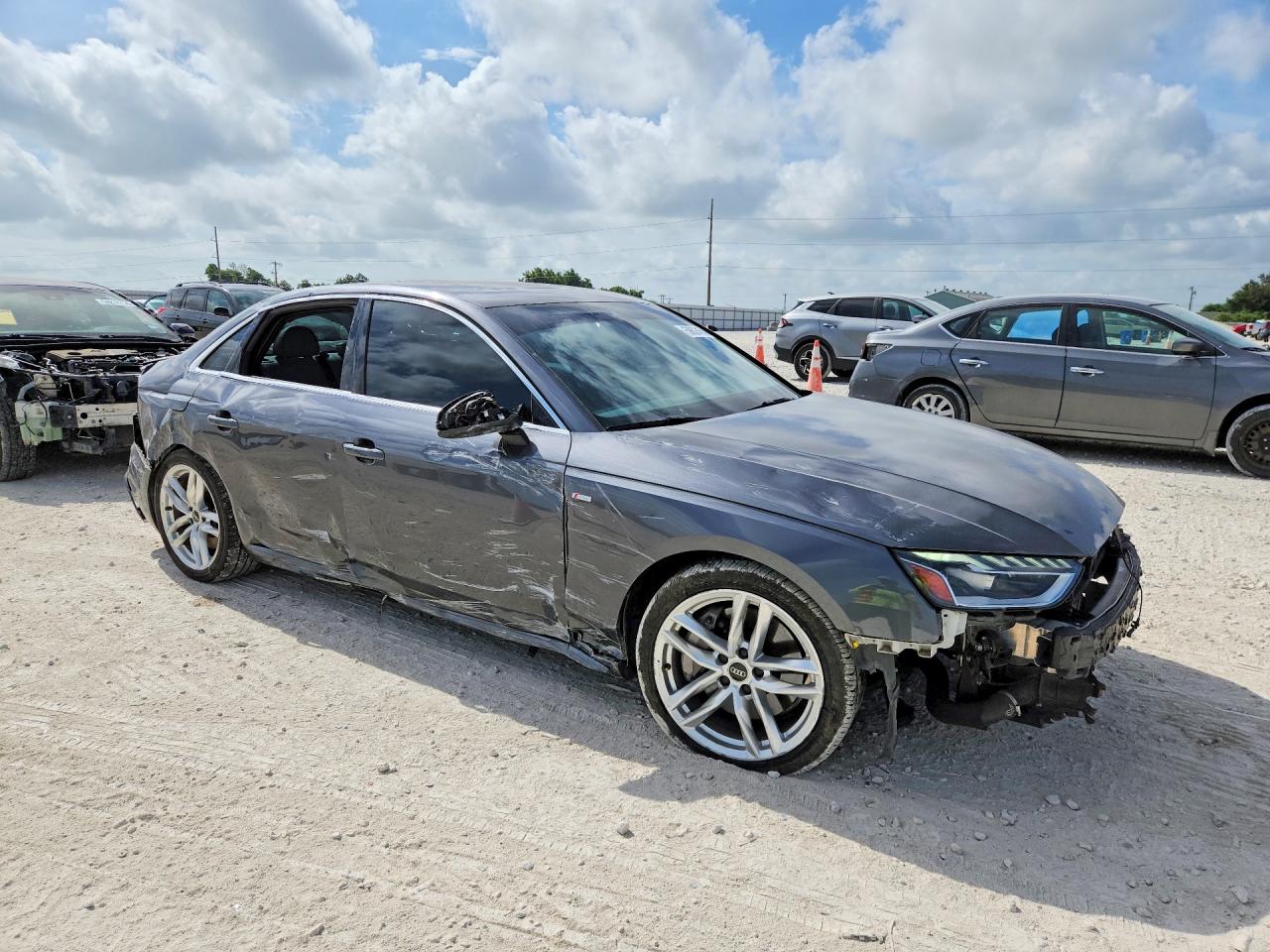 2022 AUDI A4