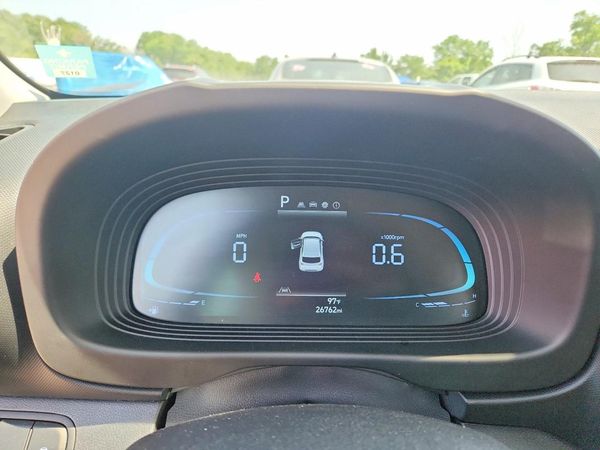 2023 HYUNDAI VENUE SEL, Limited