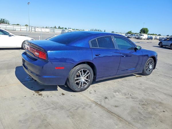 2014 DODGE CHARGER SE