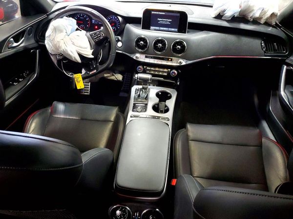 2021 KIA STINGER GT
