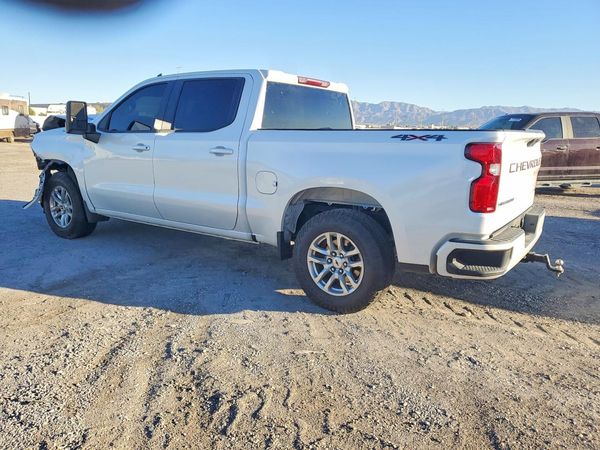 2021 CHEVROLET SILVERADO RST