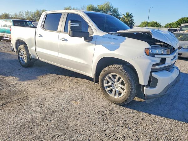 2021 CHEVROLET SILVERADO RST