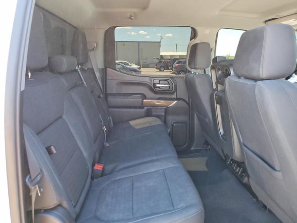 2021 CHEVROLET SILVERADO RST