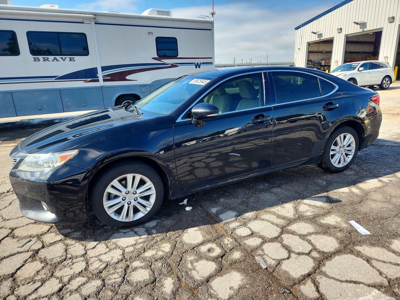 2015 LEXUS ES