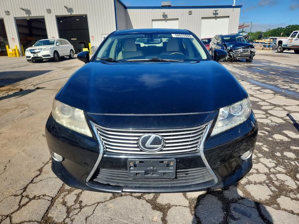 2015 LEXUS ES