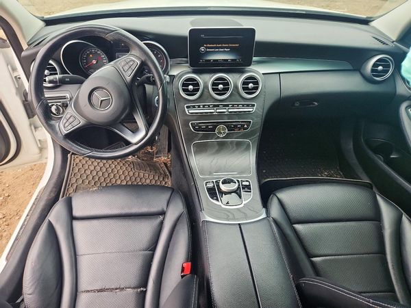 2017 MERCEDES-BENZ C