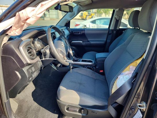 2020 TOYOTA TACOMA SR5