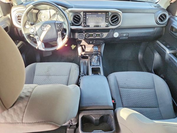 2020 TOYOTA TACOMA SR5