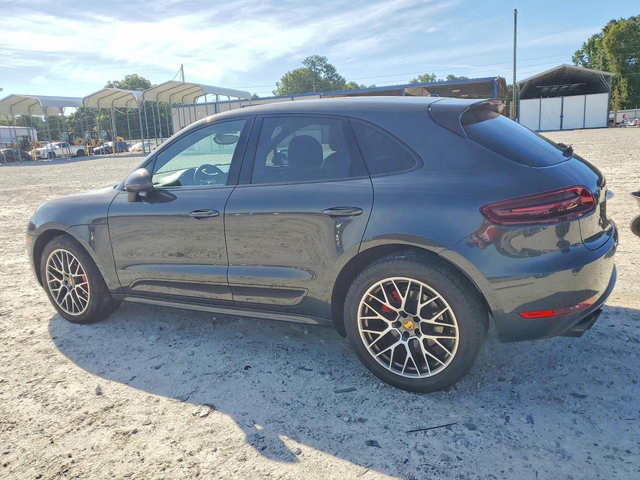 2017 PORSCHE MACAN