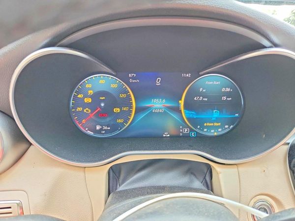 2019 MERCEDES-BENZ C
