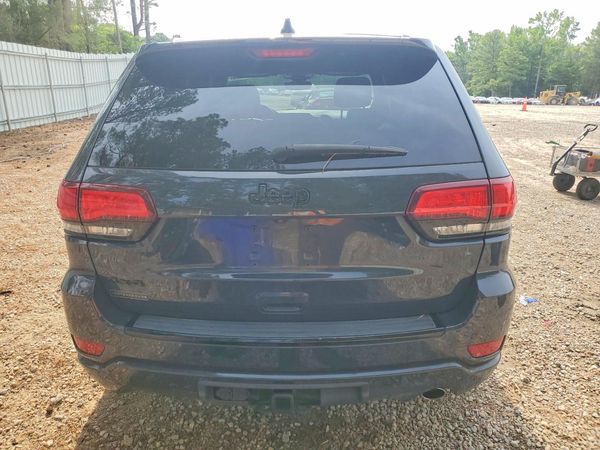 2017 JEEP GRAND CHEROKEE LAREDO 4X4