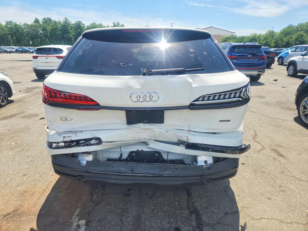 2023 AUDI Q7 quattro Premium Plus