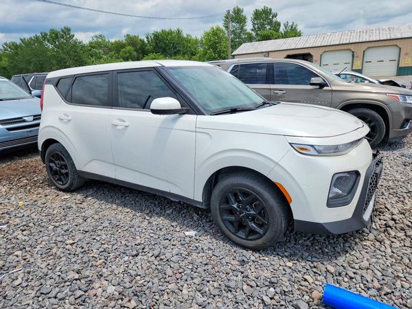 2022 KIA SOUL LX, S, X Line