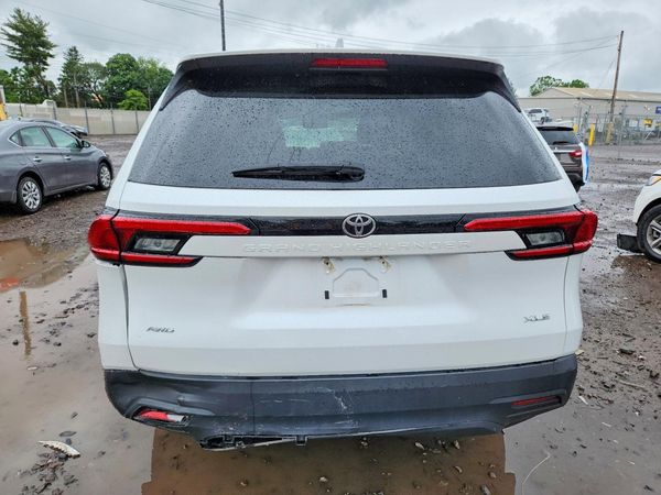 2024 TOYOTA GRAND HIGHLANDER