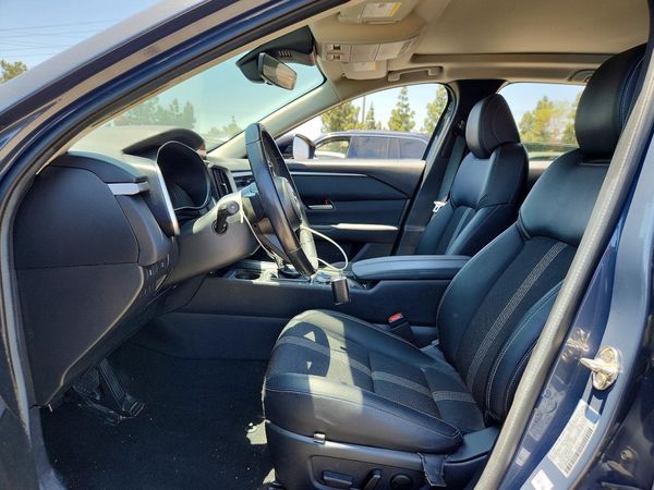 2024 MAZDA CX-50 Premium Package
