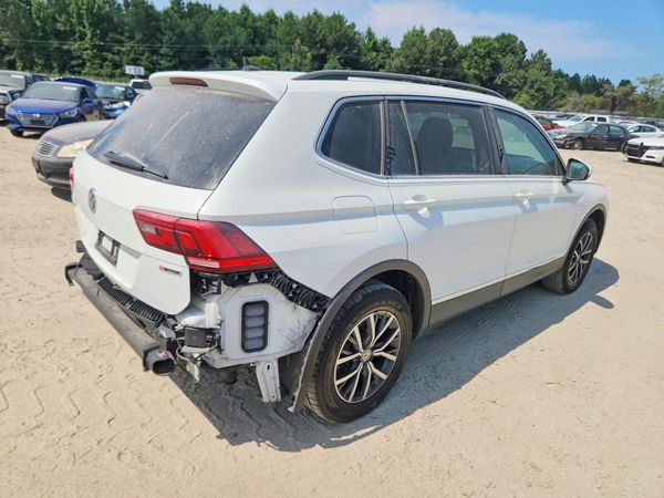 2020 VOLKSWAGEN TIGUAN 4Motion SE, 4Motion SEL