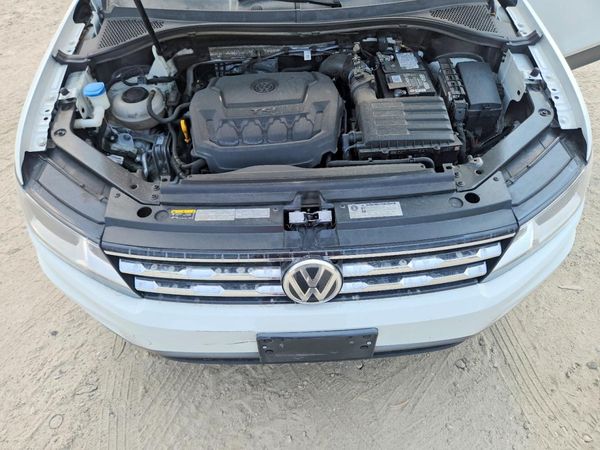 2020 VOLKSWAGEN TIGUAN 4Motion SE, 4Motion SEL