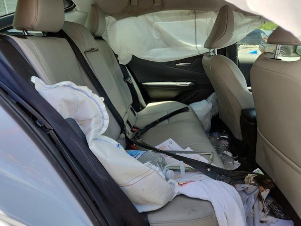 2025 TOYOTA PRIUS